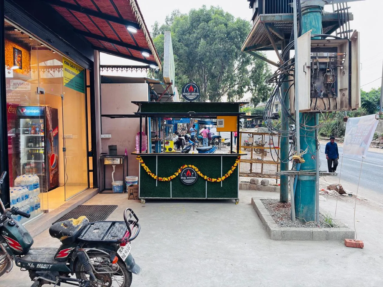 Food stall at Arunachala